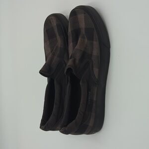 Airwalk Men's Checkered Canvas Sneakers Slip On 11 Charcoal Gray Comfy Casual